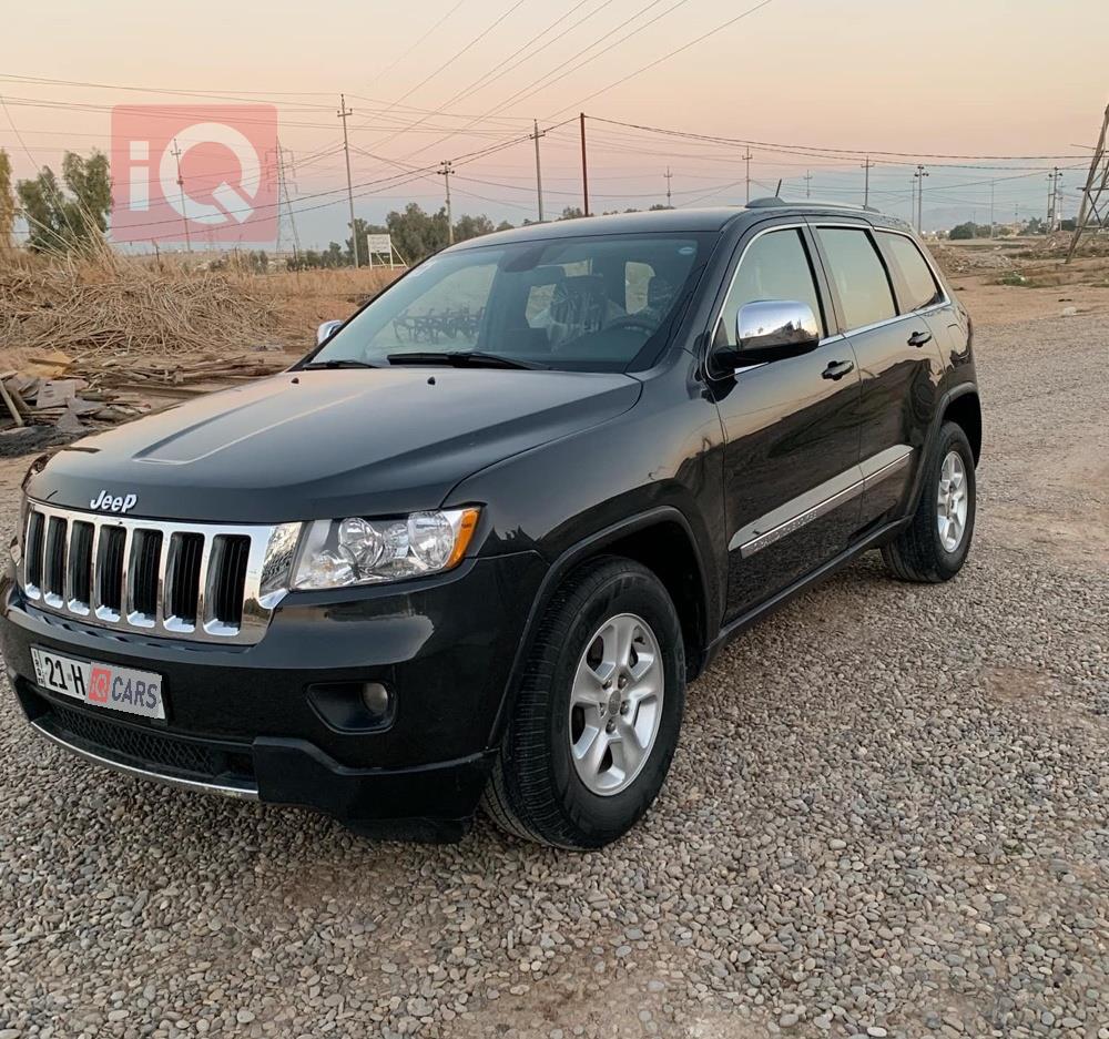 جیپ گراند شیرۆکی